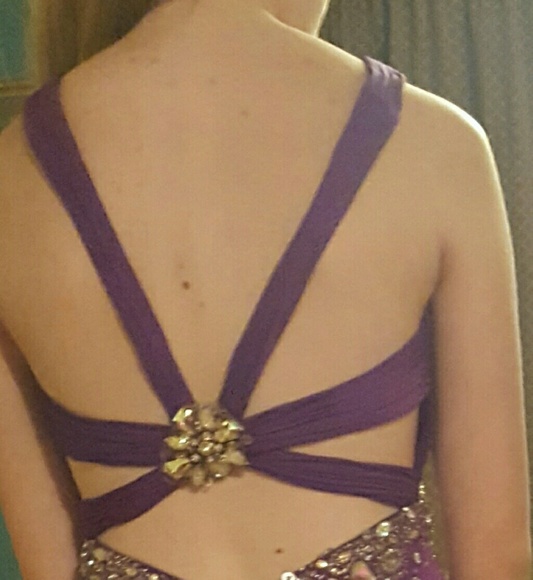 Prom pageant dress - Picture 3 of 8